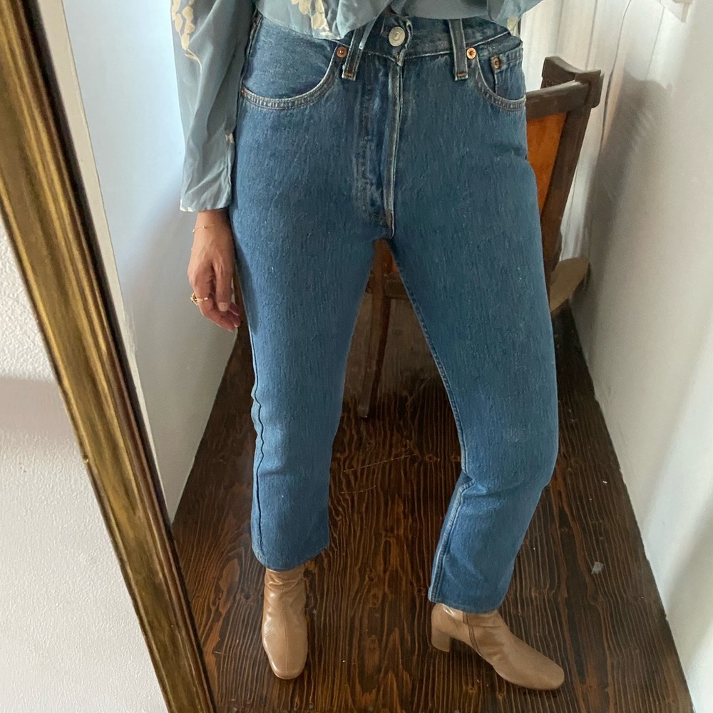Vintage Levi’s 501 24 high waisted re/done